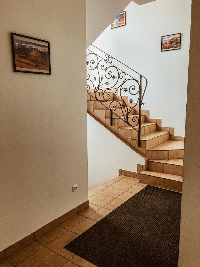 Pokoje Goscinne Walus Murzasichle Bagian luar foto
